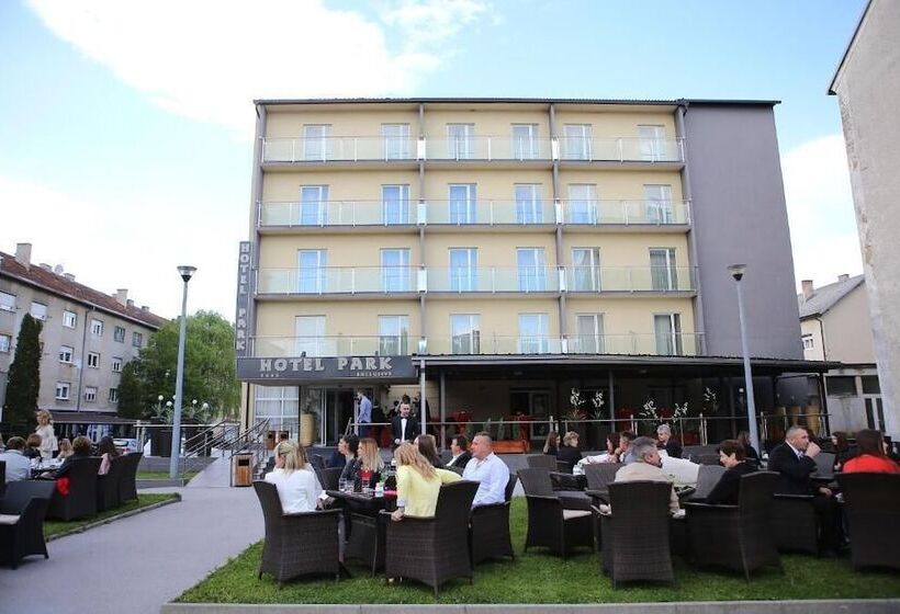 فندق Park Exclusive