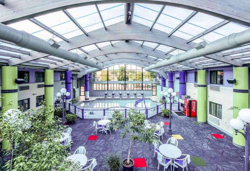 هتل Country Inn & Suites By Radisson, Muskegon, Mi
