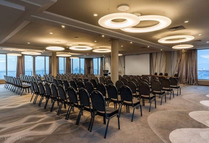 בית מלון כפרי The Westin Zagreb