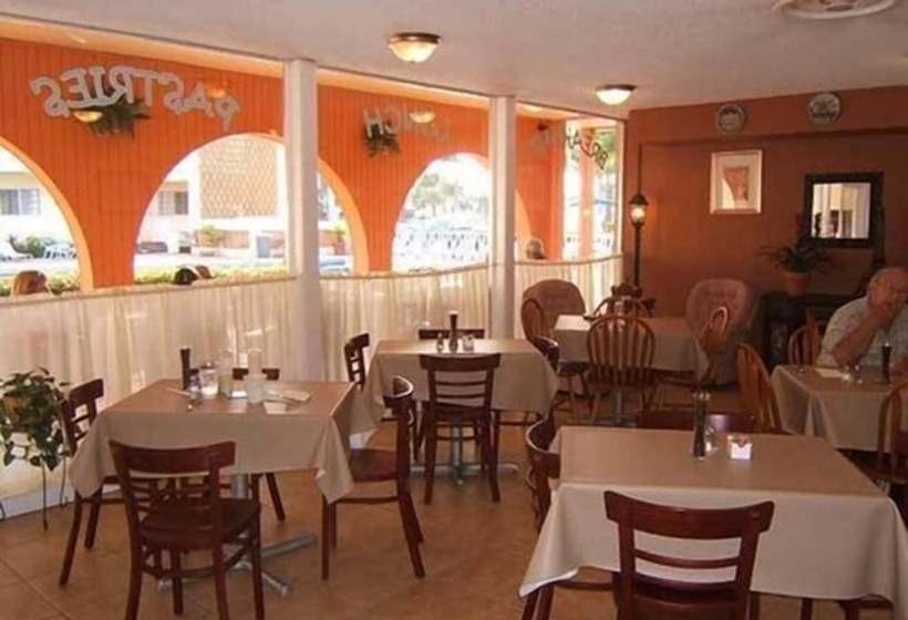مُتل Knights Inn Hallandale