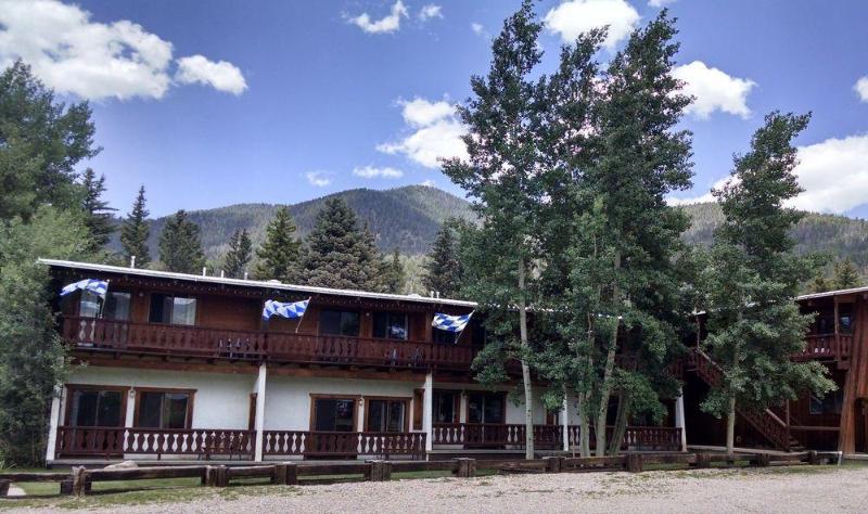 فندق Alpine Lodge Red River