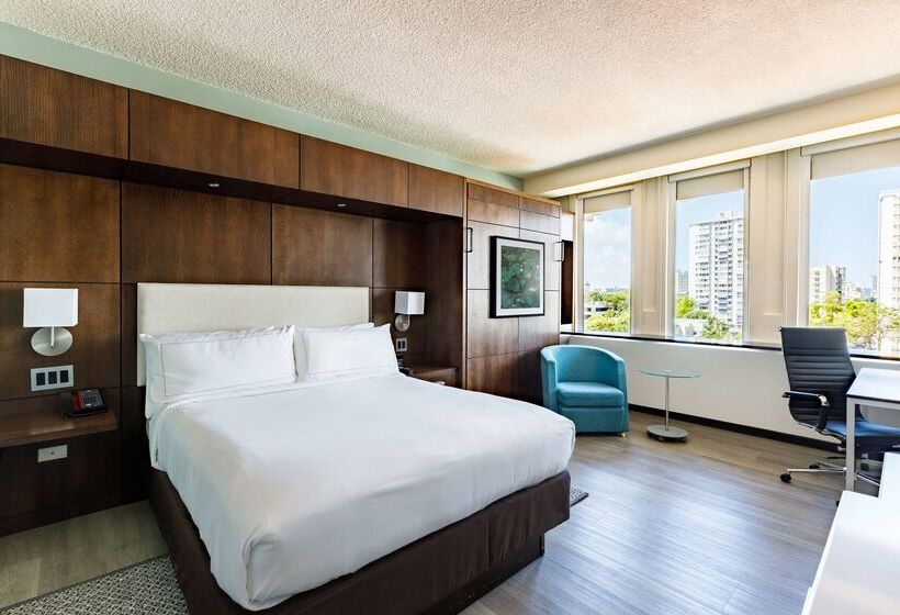 هتل Doubletree By Hilton San Juan