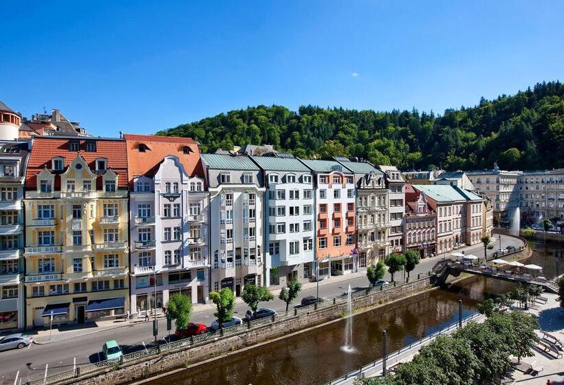 فندق Dvorak Spa & Wellness