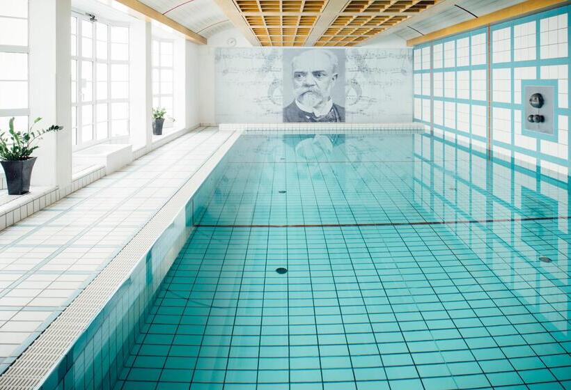 فندق Dvorak Spa & Wellness