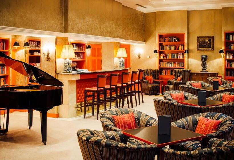 فندق Dvorak Spa & Wellness