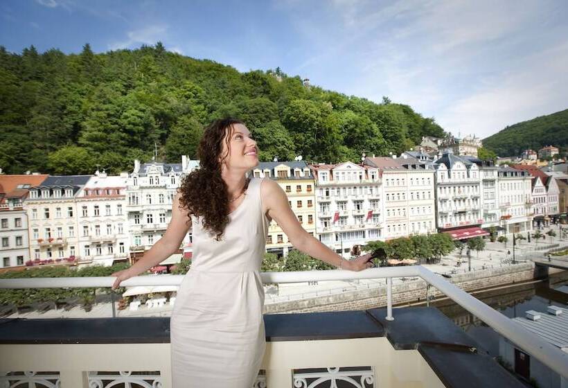 فندق Dvorak Spa & Wellness