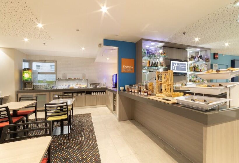 فندق Holiday Inn Express Amiens, An Ihg