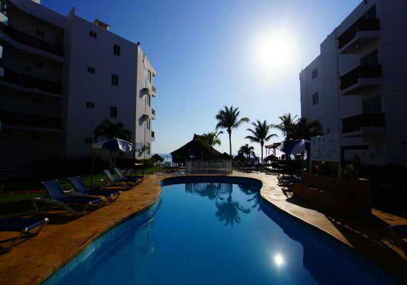 هتل Imperial Las Perlas