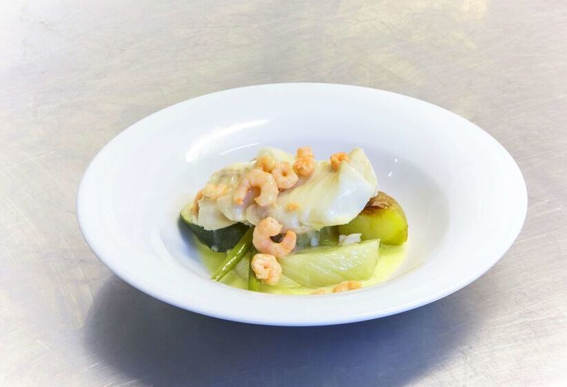 Отель Hôtel Restaurant Kyriad Mulhouse Nord Illzach