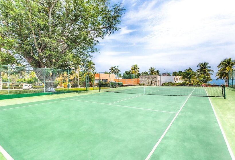 هتل Posada Real Puerto Escondido