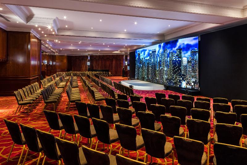 Radisson Blu Hotel, London Heathrow