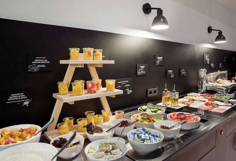 هتل Rathauspark Wien, A Member Of Radisson Individuals