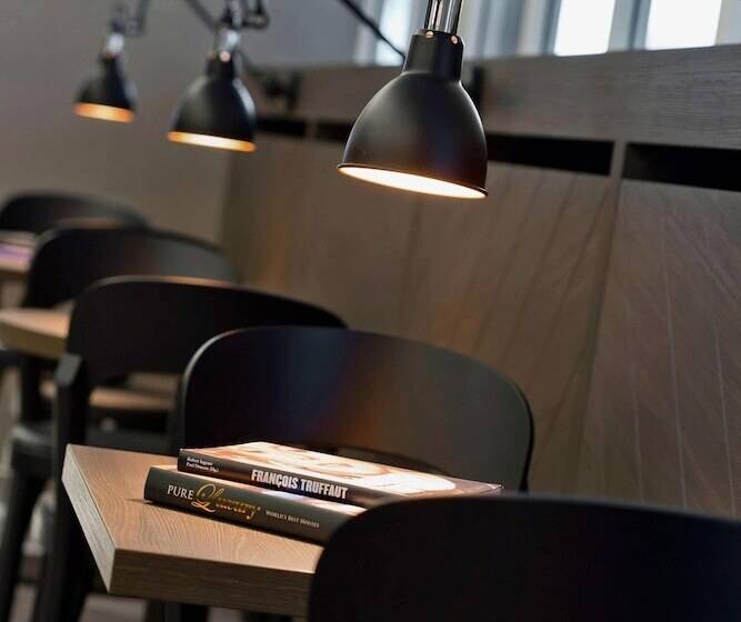 هتل Renaissance Wien