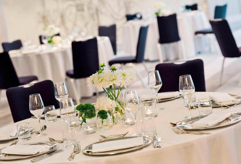 هتل Renaissance Wien