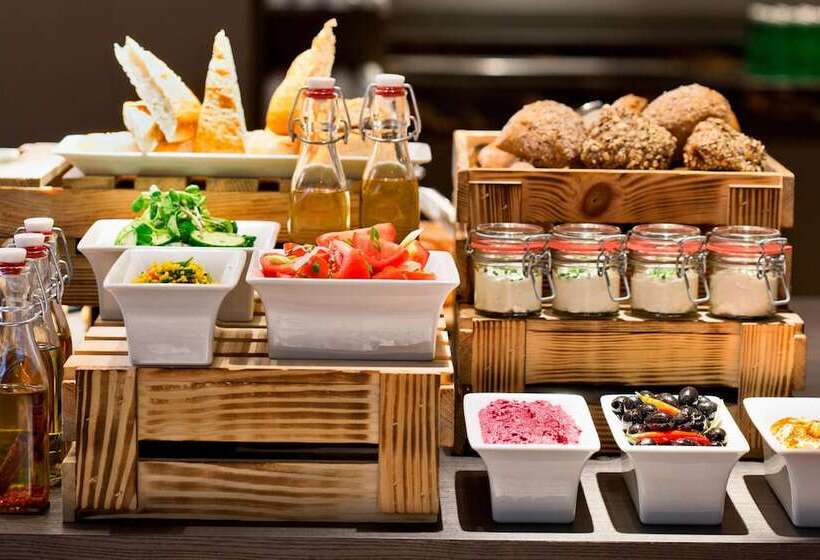 هتل Renaissance Wien