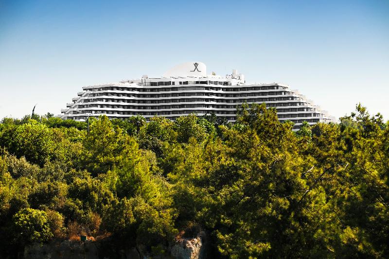 هتل Rixos Downtown Antalya, The Land of Legends Access