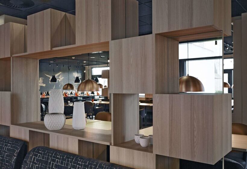 هتل Scandic Aarhus Vest