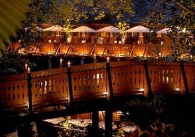 فندق Tanjong Jara Resort