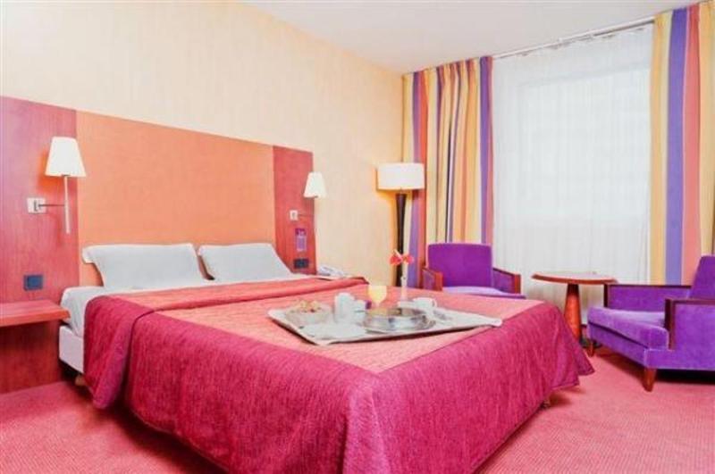 בית מלון כפרי Mercure Warszawa Fryderyk Chopin