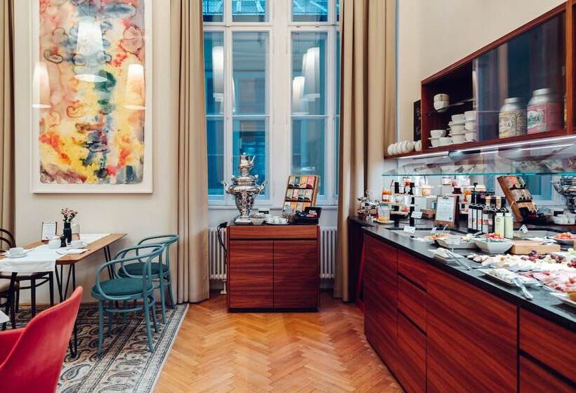 Small Luxury Hotel Altstadt Vienna