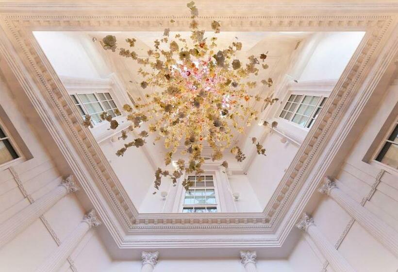 בית מלון כפרי The Davenport