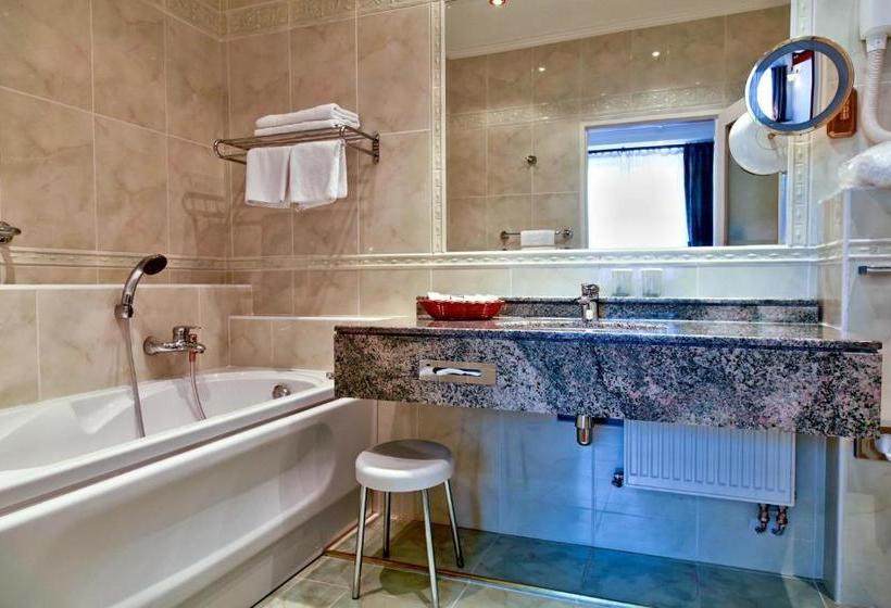 هتل Top  Agricola