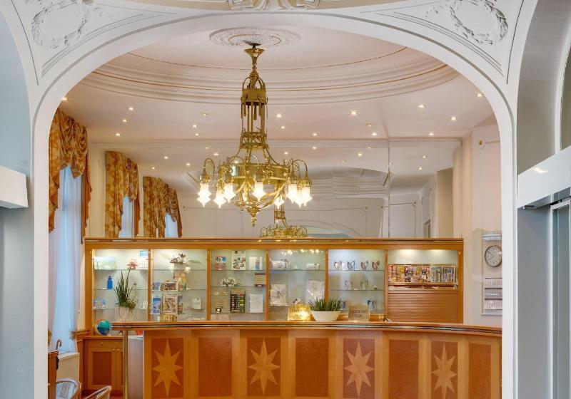 בית מלון כפרי Danubius Health Spa Resort Hvezda-Skalnik