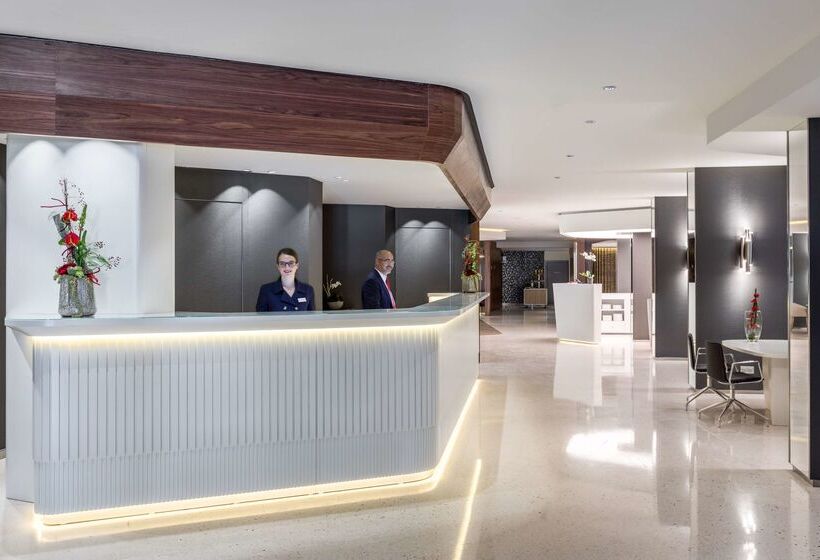 Отель NH Collection Brussels Grand Sablon