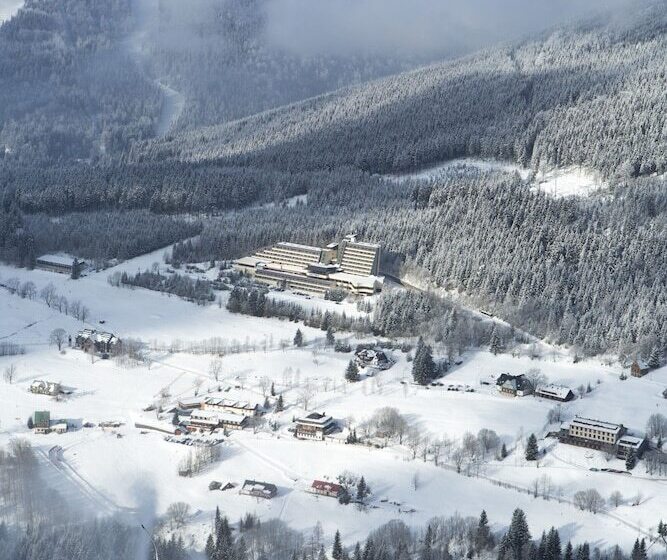 هتل Orea Resort Horal špindlerův Mlýn