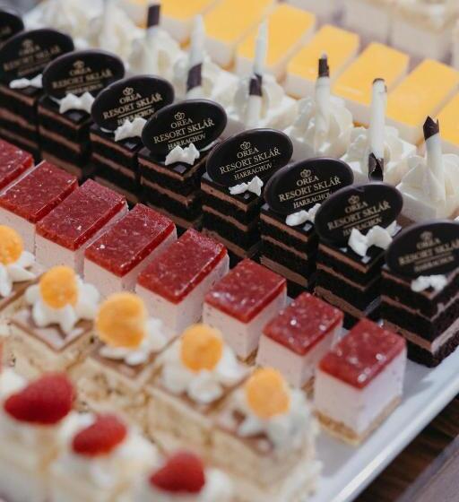 هتل Orea Resort Sklář Harrachov