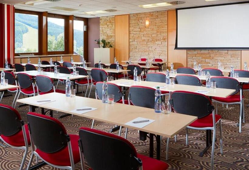 هتل Orea Resort Sklář Harrachov