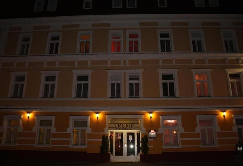 هتل Trumf