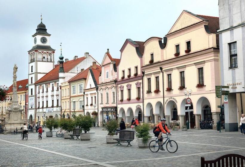 هتل Zlatá Hvězda