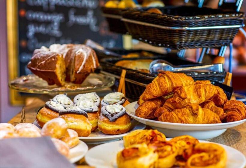 Plaza Prague Hotel   Czech Leading Hotels