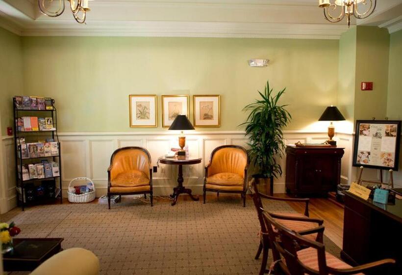 هتل Fulton Lane Inn