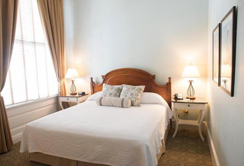 هتل Fulton Lane Inn