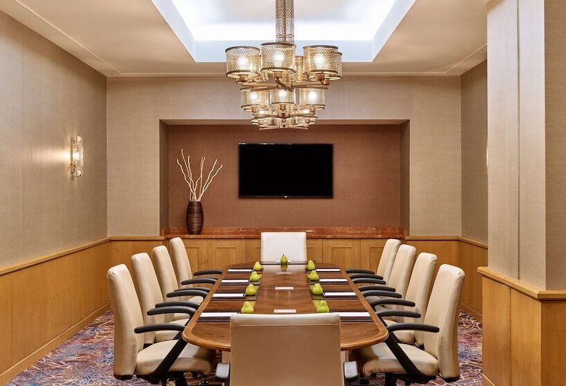 فندق Hilton Los Angeles North/glendale