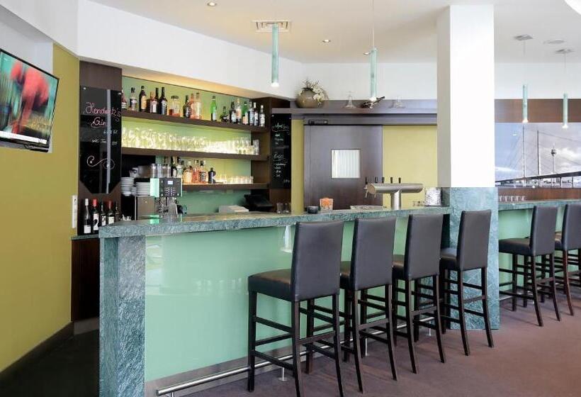 Lindner Hotel Dusseldorf Airport, Part Of Jdv By Hyatt