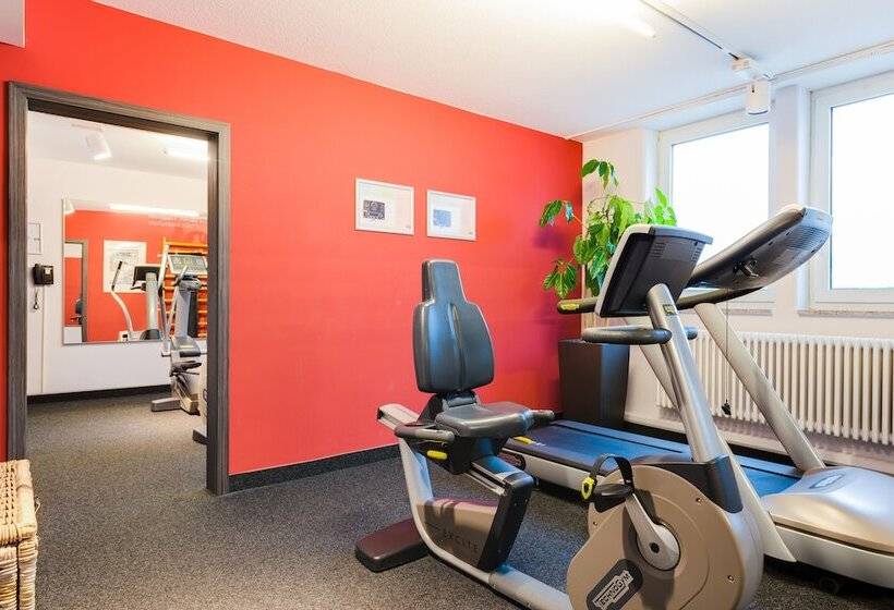 Novina Hotel Wöhrdersee Nürnberg City