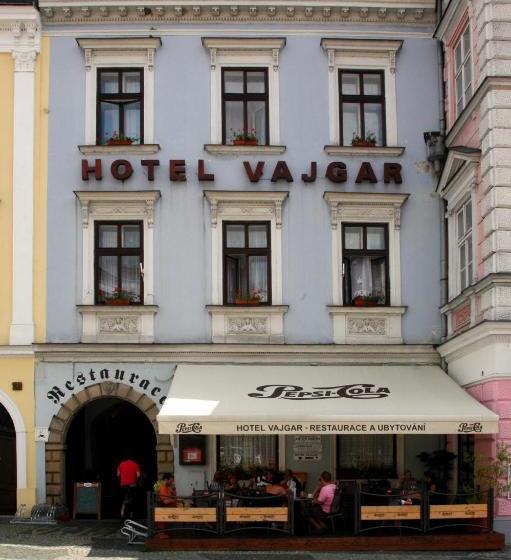 هتل Vajgar