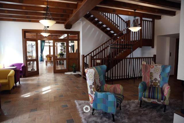 هتل Zámecký  U Rajských