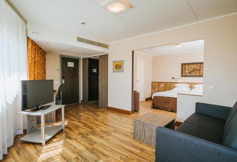 Hestia Hotel Strand