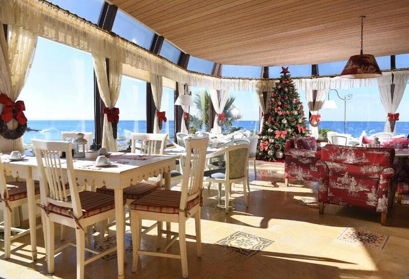 هتل Byblos Sur Mer