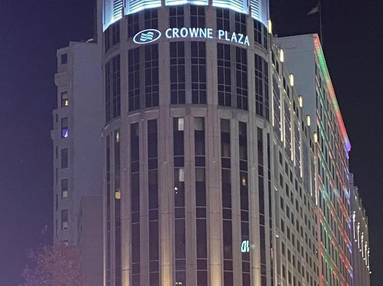 هتل Crowne Plaza Cleveland At Playhouse Square, An Ihg