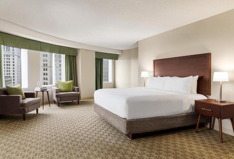 هتل Crowne Plaza Cleveland At Playhouse Square, An Ihg