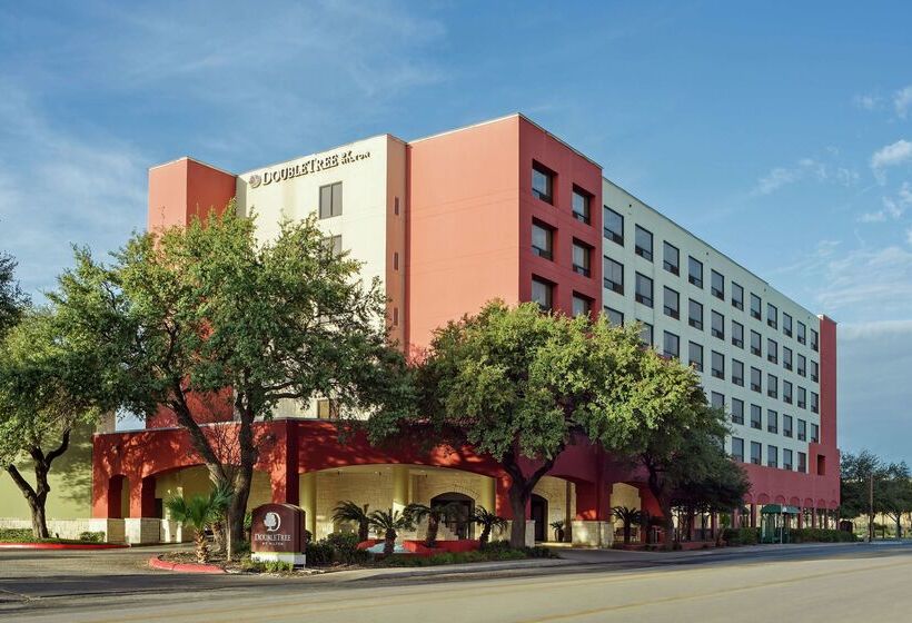 هتل Doubletree By Hilton San Antonio Downtown