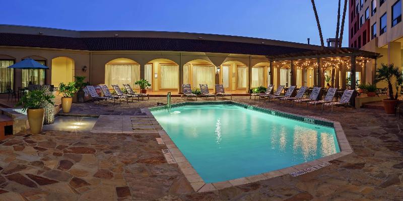 هتل Doubletree By Hilton San Antonio Downtown