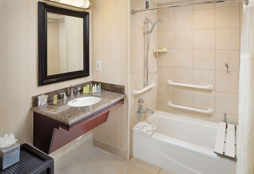 فندق Doubletree By Hilton Los Angeles   Commerce