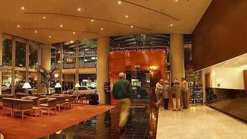 호텔 Holiday Inn City Centre