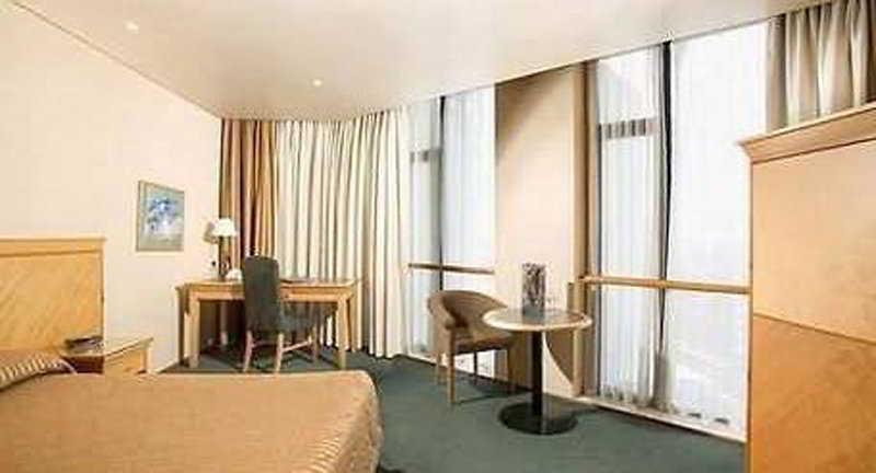 호텔 Holiday Inn City Centre